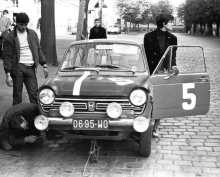 Maciej Jasiński i Joanna Jasińska – Honda N 600.